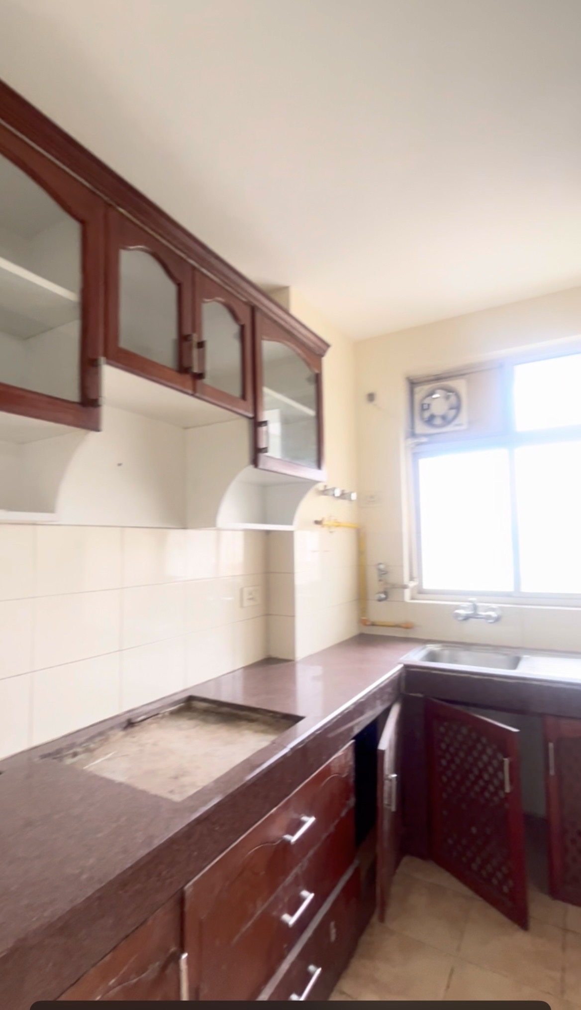 🏡2 BHK Flat For Sale In Wembley estate sector 50 Gurgaon📍 gallery image 2
