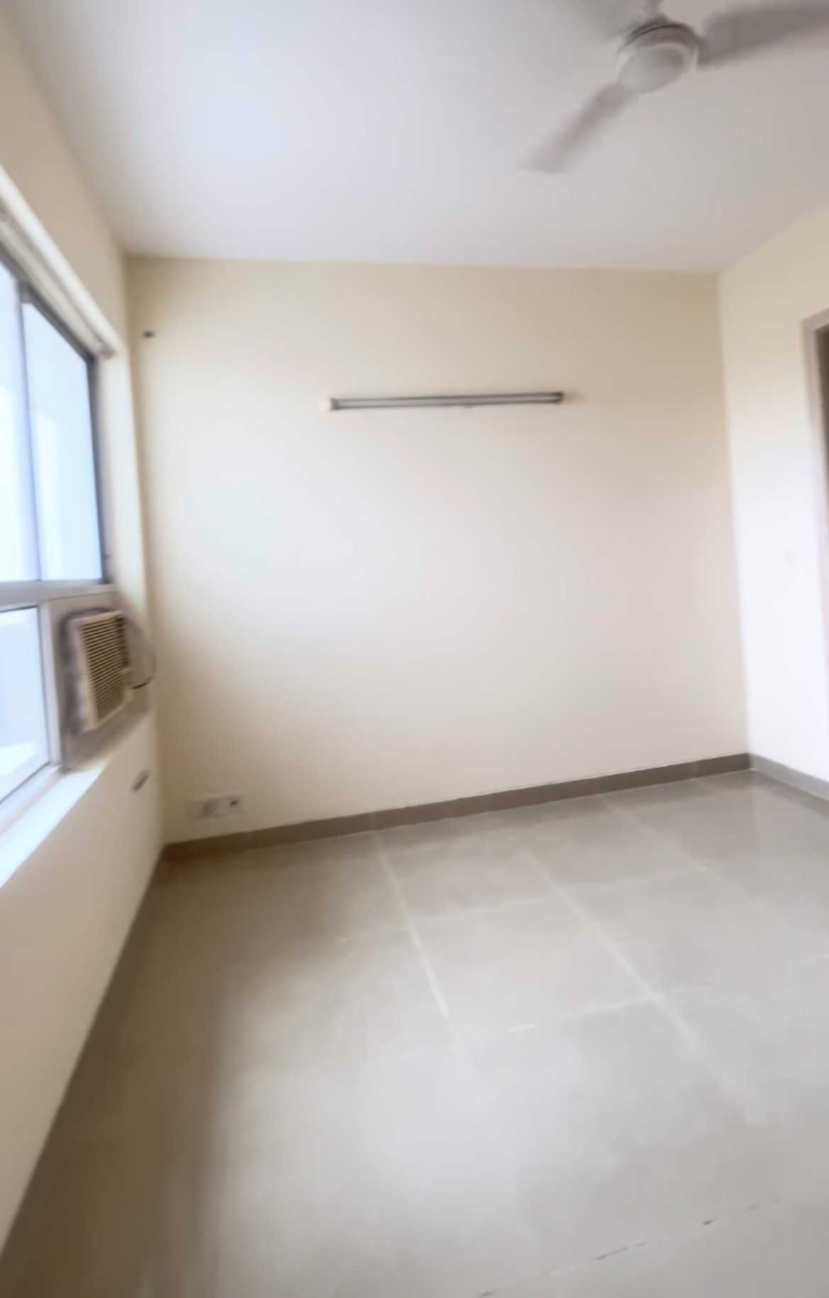 🏡2 BHK Flat For Sale In Wembley estate sector 50 Gurgaon📍 gallery image 6